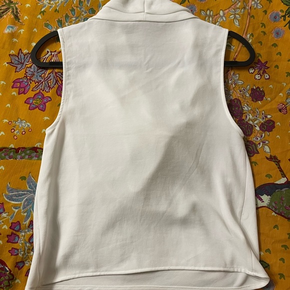 Zara top- BNWOT - Picture 2 of 4